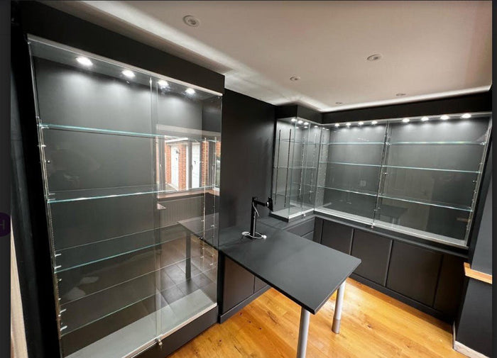 Mastering the Art of Display: A Comprehensive Guide to Glass Cabinets - Display Cabinets Direct