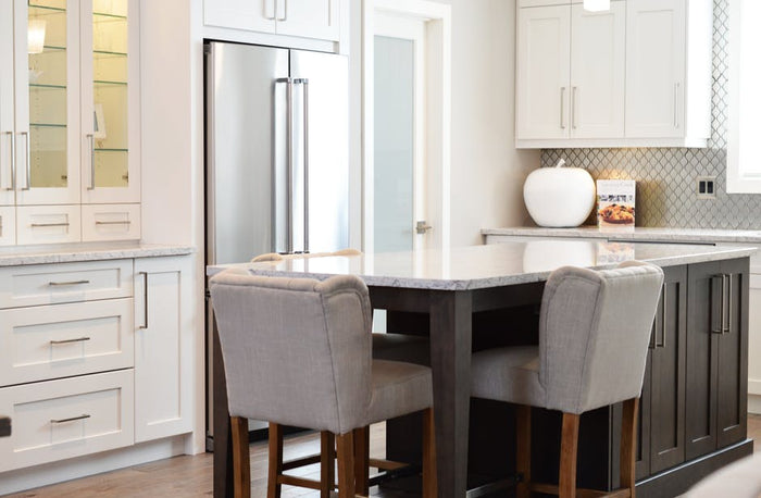 Modern Interior Design Tips For Glass Cabinets - Display Cabinets Direct