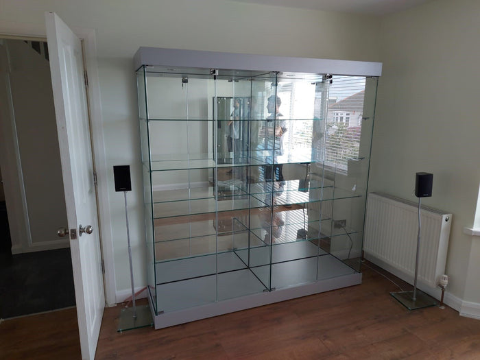 Glass display units for the home - Display Cabinets Direct