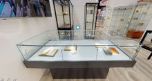 Bravura MUTBU Display Showcase - Display Cabinets Direct