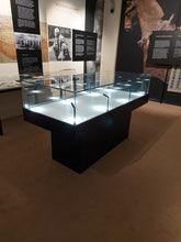 Bravura MUTB Display Showcase - Display Cabinets Direct